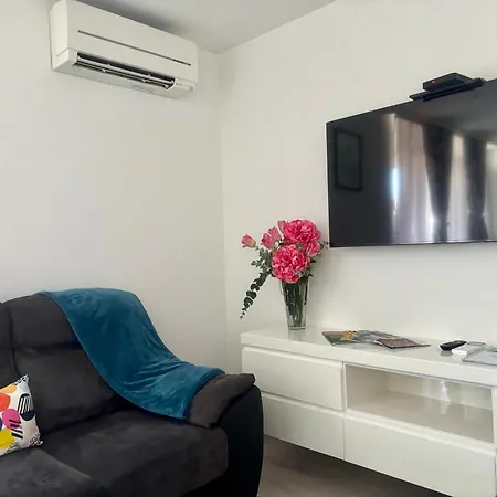 Beachfront Plaza Appartement