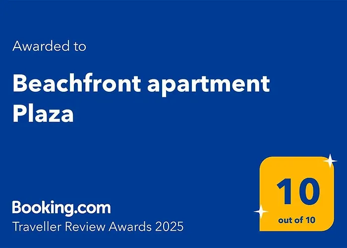 Beachfront Plaza Apartment Omiš